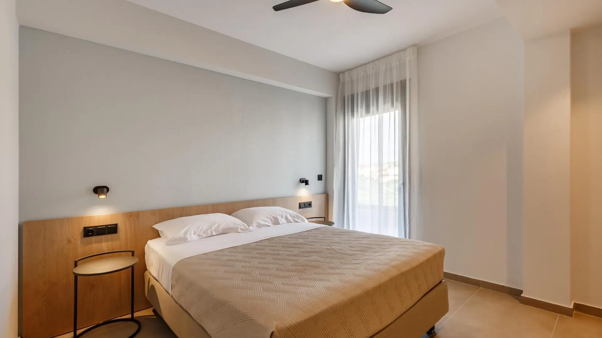 Dimi Residence Nea Moudania Apartament